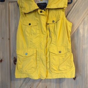 Eddie Bauer Bright Yellow Women's Vest